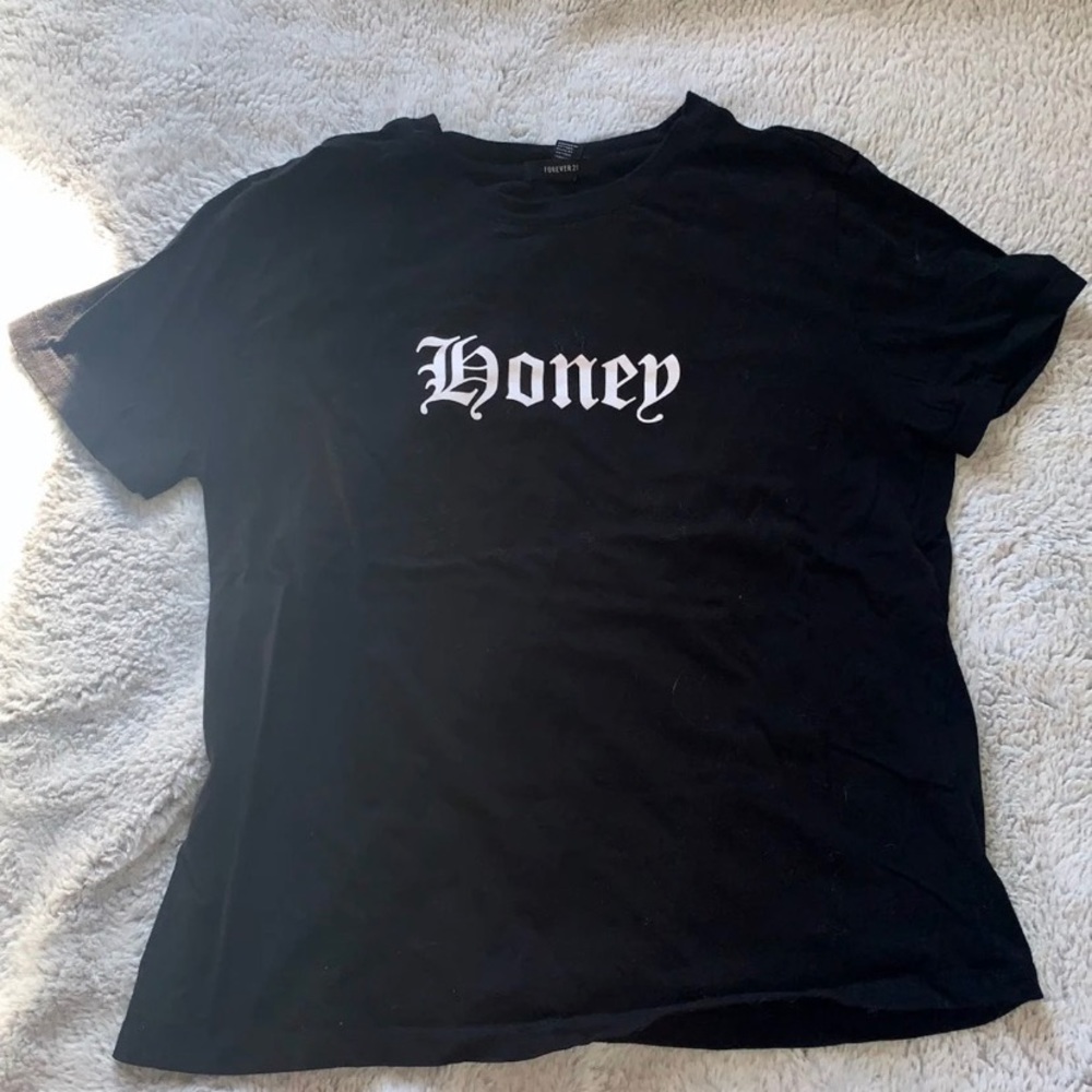 tee